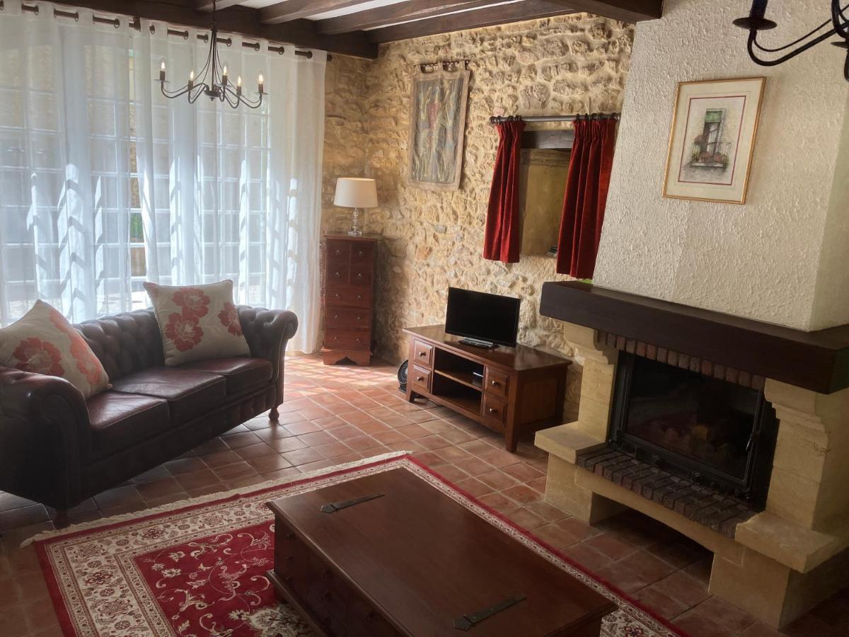 Le Petit Chateau - Adults Only Property Le Bugue Exterior foto