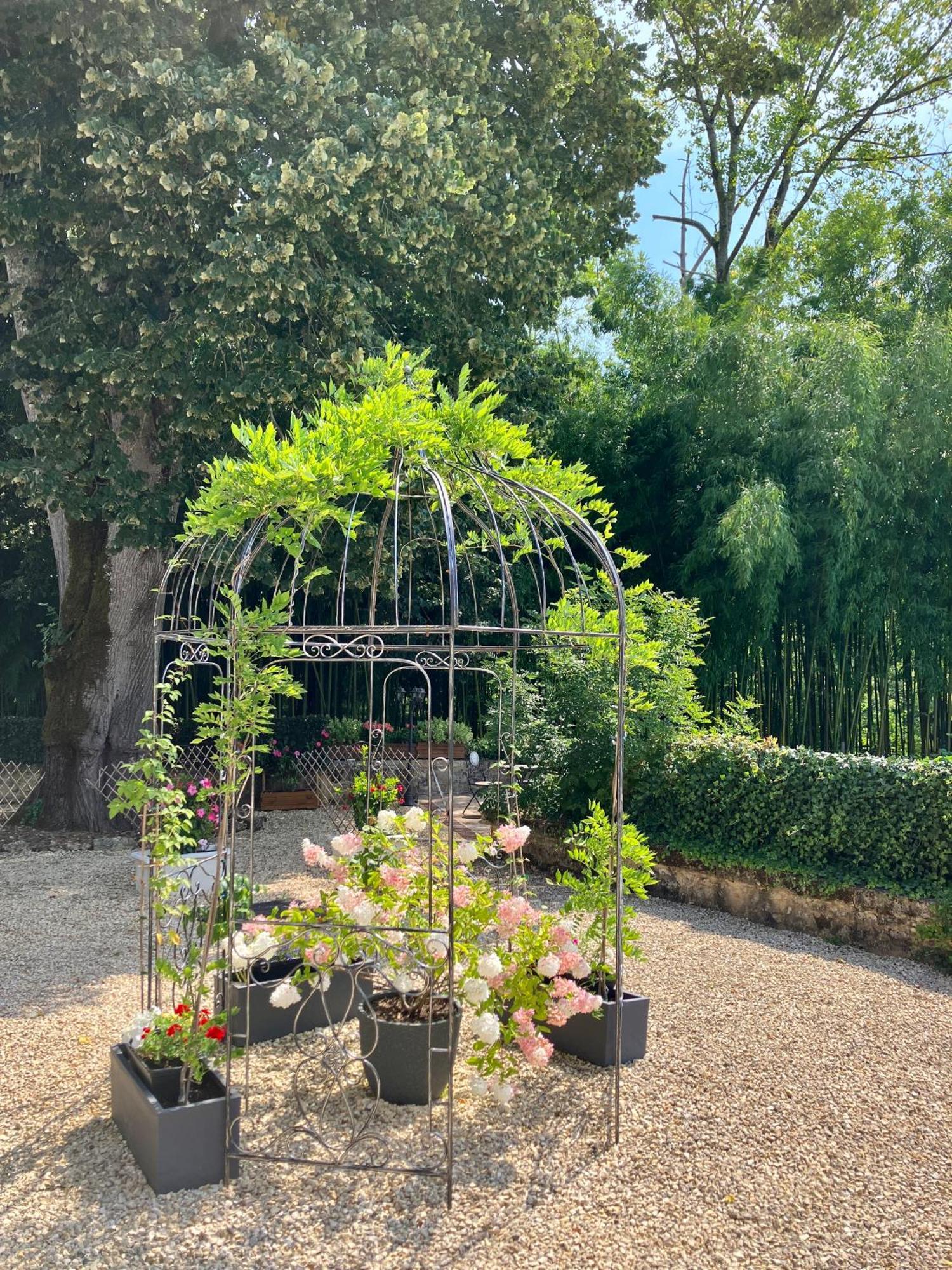 Le Petit Chateau - Adults Only Property Le Bugue Exterior foto